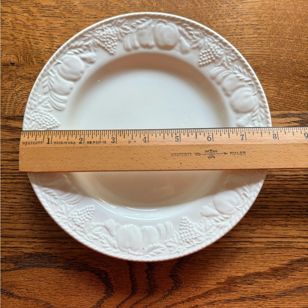 International Tableworks China- Devonshire- Set of 2 plates- made in England - Picture 9 of 9